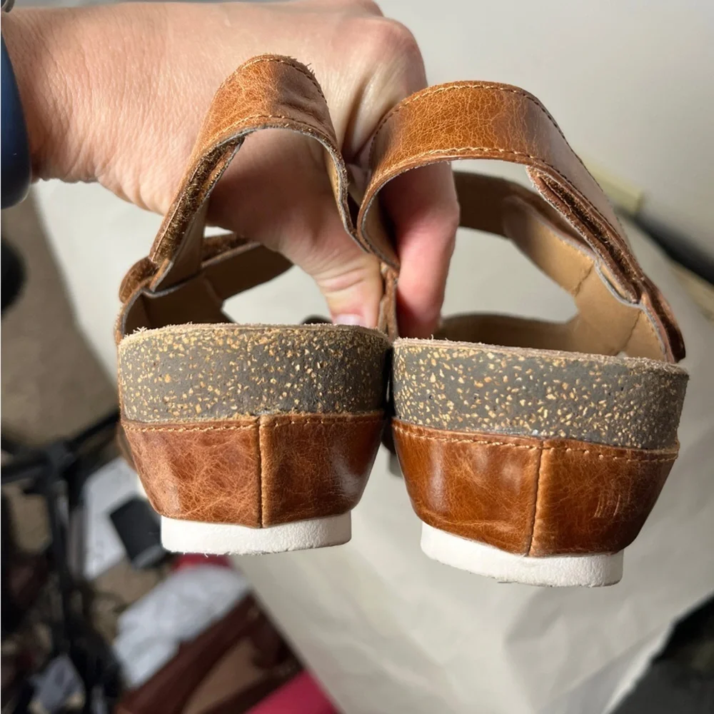 Josef Seibel Hailey 33 Women Sandals Craftsman Marbled Leather Adjustable Sz 7